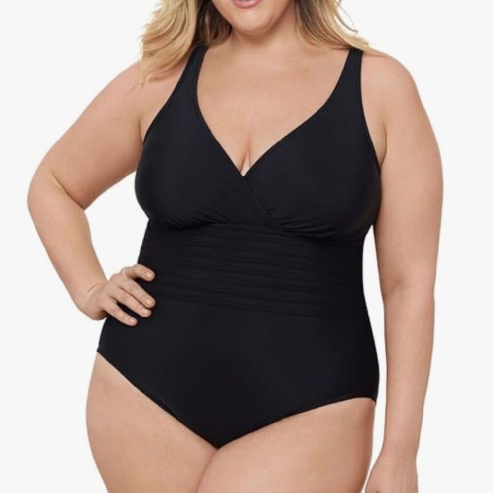 Aqua Green Women’s Full Coverage Surplice One-Piece Swimsuit XL Black